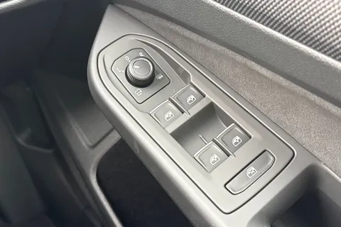 MD75DHX Volkswagen Golf 2.0 TSI 265 GTI 5dr DSG **PAN ROOF** Thumbnail #21