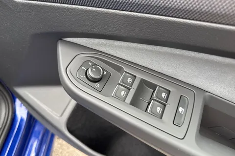  Volkswagen Golf 2.0 TSI R Black Edition DSG 4Motion Euro 6 (s/s) 5dr Thumbnail #20