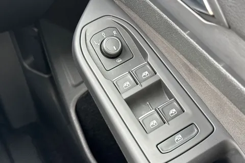 MD23XUH Volkswagen Golf 1.5 TSI Style Edition 5dr Thumbnail #22