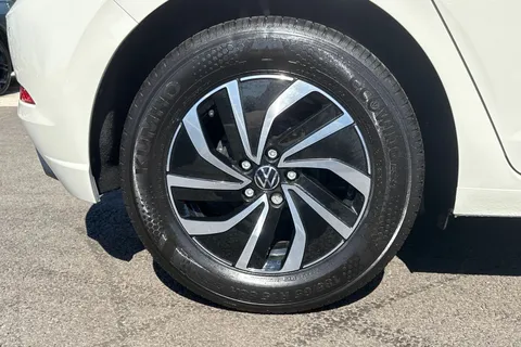 23 of 40 for Volkswagen Polo 1.0 EVO Life Euro 6 (s/s) 5dr