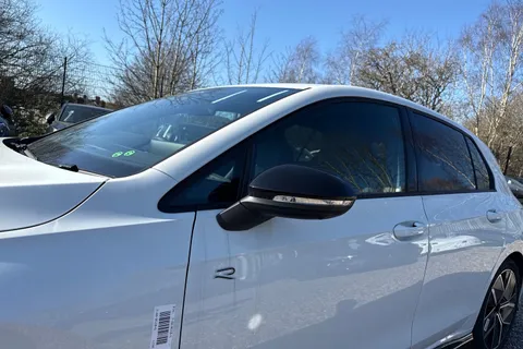  Volkswagen Golf 1.5 TSI Black Edition Euro 6 (s/s) 5dr Thumbnail #26