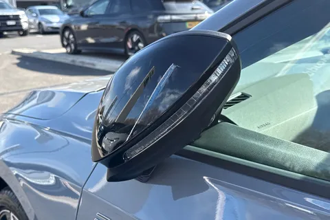 GM75AVB Volkswagen Golf 1.5 eTSI 150 Black Edition 5dr DSG **AREA VIEW - TECHNOLOGY PACKAGE** Thumbnail #28