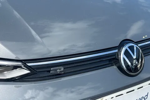 KR75XCE Volkswagen Golf 2.0 TDI 150 R-Line 5dr DSG **PAN ROOF + AREA VIEW** Thumbnail #28