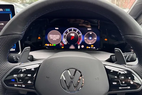  Volkswagen Golf 2.0 TSI R Black Edition DSG 4Motion Euro 6 (s/s) 5dr Thumbnail #31