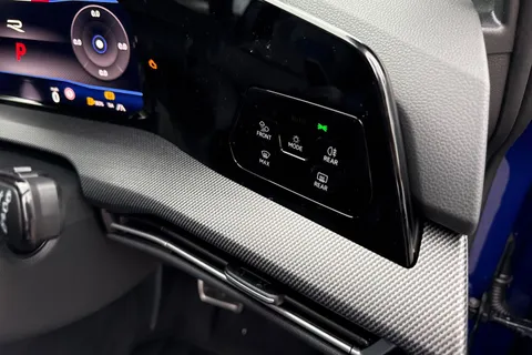  Volkswagen Golf 2.0 TSI R Black Edition DSG 4Motion Euro 6 (s/s) 5dr Thumbnail #30