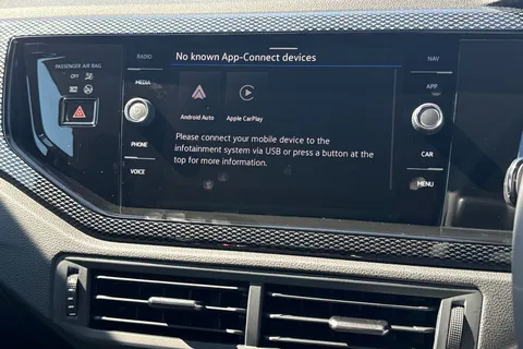 33 of 40 for Volkswagen Polo 1.0 EVO Life Euro 6 (s/s) 5dr