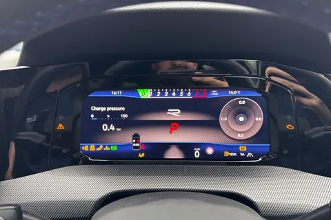  Volkswagen Golf 2.0 TSI R Black Edition DSG 4Motion Euro 6 (s/s) 5dr Thumbnail #32