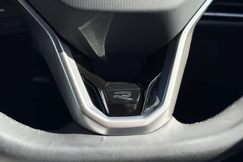 GM75AVB Volkswagen Golf 1.5 eTSI 150 Black Edition 5dr DSG **AREA VIEW - TECHNOLOGY PACKAGE** Thumbnail #36