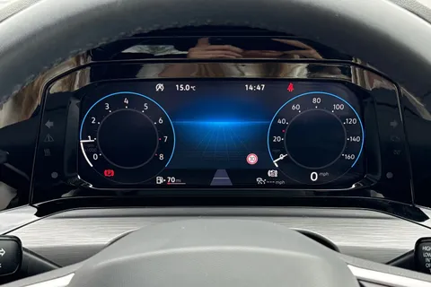 MD23XUH Volkswagen Golf 1.5 TSI Style Edition 5dr Thumbnail #40