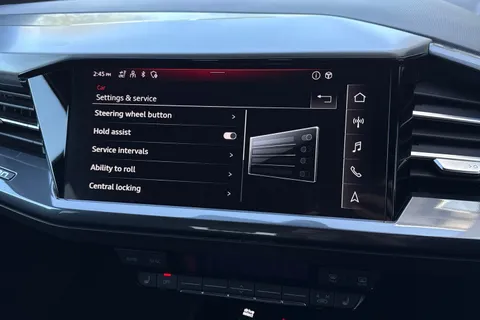 YE73GGZ Audi Q4 e-tron Q4 Sportback (S) Black Edition 40 e-tron  150,00 kW Thumbnail #36