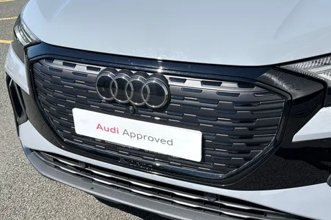 YE73GGZ Audi Q4 e-tron Q4 Sportback (S) Black Edition 40 e-tron  150,00 kW Thumbnail #59