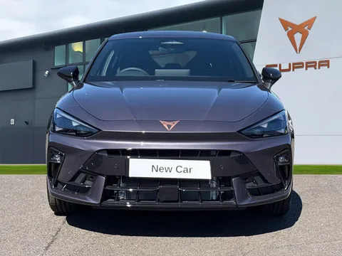  CUPRA Leon 1.5 eHybrid 25.8kWh V2 DSG Euro 6 (s/s) 5dr Thumbnail #6