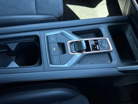  CUPRA Leon 1.5 eHybrid 25.8kWh V2 DSG Euro 6 (s/s) 5dr Thumbnail #20