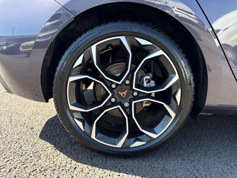  CUPRA Leon 1.5 eHybrid 25.8kWh V2 DSG Euro 6 (s/s) 5dr Thumbnail #23