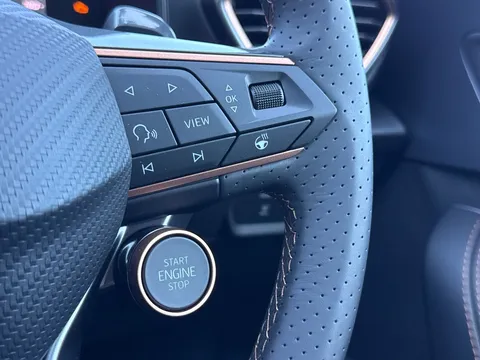  CUPRA Leon 1.5 eHybrid 25.8kWh V2 DSG Euro 6 (s/s) 5dr Thumbnail #36