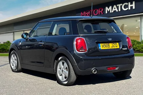 HN18JZD Mini Hatch 1.5 Cooper Euro 6 (s/s) 3dr Thumbnail #3