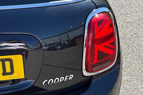 HN18JZD Mini Hatch 1.5 Cooper Euro 6 (s/s) 3dr Thumbnail #33