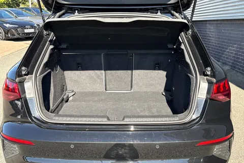 WG73FYS Audi A3 Black Edition 35 TDI  150 PS S tronic Thumbnail #11