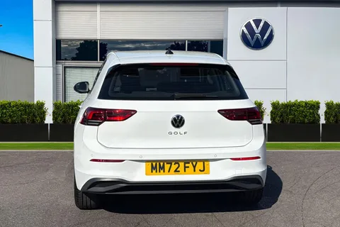 MM72FYJ Volkswagen Golf 1.5 TSI Life 5dr Thumbnail #4