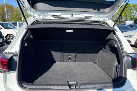 MM72FYJ Volkswagen Golf 1.5 TSI Life 5dr Thumbnail #7