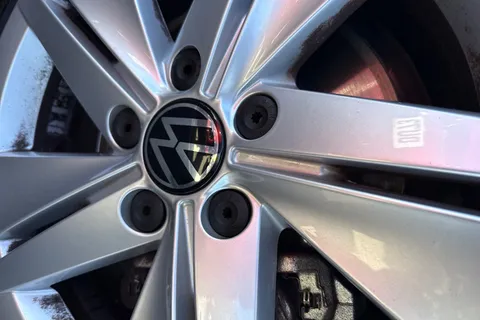 MM72FYJ Volkswagen Golf 1.5 TSI Life 5dr Thumbnail #26