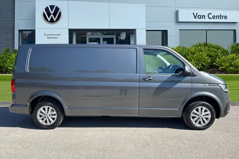 PN23VHE Volkswagen Transporter 2.0 TDI 150 Highline Van Thumbnail #4