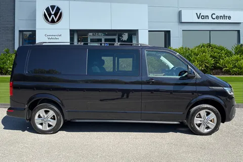 PF23NXC Volkswagen Transporter 2.0 TDI 150 Highline Kombi Van DSG Thumbnail #4