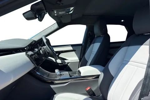  Land Rover Range Rover Evoque 2.0 D200 MHEV Hoxton Edition Auto 4WD Euro 6 (s/s) 5dr Thumbnail #4