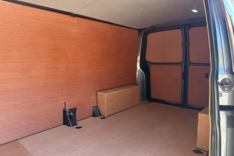 PN23VHE Volkswagen Transporter 2.0 TDI 150 Highline Van Thumbnail #20