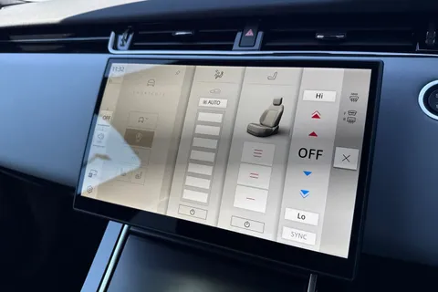  Land Rover Range Rover Evoque 2.0 D200 MHEV Hoxton Edition Auto 4WD Euro 6 (s/s) 5dr Thumbnail #20