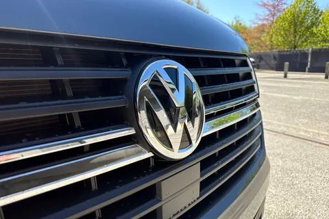 PN23VHE Volkswagen Transporter 2.0 TDI 150 Highline Van Thumbnail #28