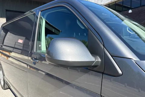 PN23VHE Volkswagen Transporter 2.0 TDI 150 Highline Van Thumbnail #30