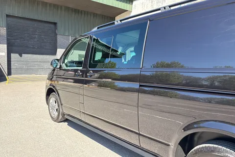 PF23NXC Volkswagen Transporter 2.0 TDI 150 Highline Kombi Van DSG Thumbnail #33