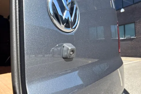 PN23VHE Volkswagen Transporter 2.0 TDI 150 Highline Van Thumbnail #33