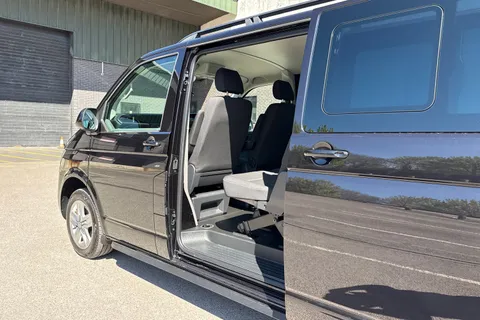 PF23NXC Volkswagen Transporter 2.0 TDI 150 Highline Kombi Van DSG Thumbnail #34