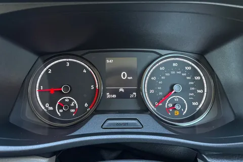 PN23VHE Volkswagen Transporter 2.0 TDI 150 Highline Van Thumbnail #44