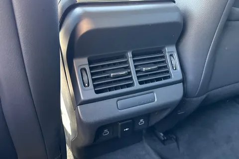  Land Rover Range Rover Evoque 2.0 D200 MHEV Hoxton Edition Auto 4WD Euro 6 (s/s) 5dr Thumbnail #43