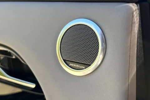  Land Rover Range Rover Evoque 2.0 D200 MHEV Hoxton Edition Auto 4WD Euro 6 (s/s) 5dr Thumbnail #47