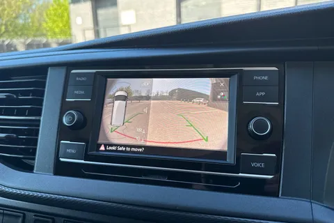 PN23VHE Volkswagen Transporter 2.0 TDI 150 Highline Van Thumbnail #49