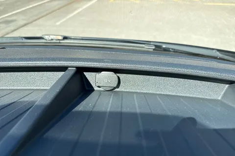 PF23NXC Volkswagen Transporter 2.0 TDI 150 Highline Kombi Van DSG Thumbnail #49