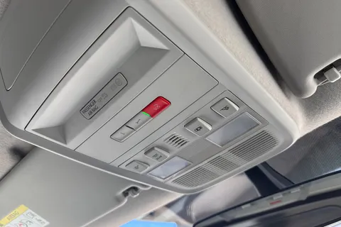 PN23VHE Volkswagen Transporter 2.0 TDI 150 Highline Van Thumbnail #53