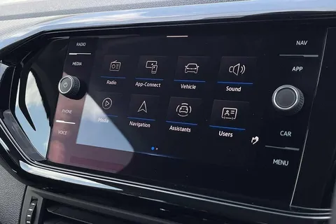 FL71KZS Volkswagen T-Cross 1.0 TSI 110 Black Edition 5dr ⭐Winter Pack⭐ Thumbnail #13