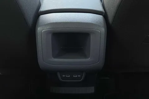 FL71KZS Volkswagen T-Cross 1.0 TSI 110 Black Edition 5dr ⭐Winter Pack⭐ Thumbnail #30