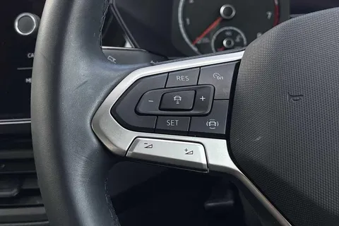 FL71KZS Volkswagen T-Cross 1.0 TSI 110 Black Edition 5dr ⭐Winter Pack⭐ Thumbnail #37