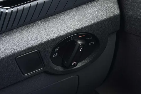 FL71KZS Volkswagen T-Cross 1.0 TSI 110 Black Edition 5dr ⭐Winter Pack⭐ Thumbnail #40