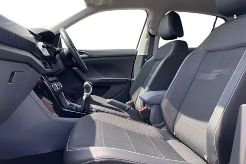 FL71KZS Volkswagen T-Cross 1.0 TSI 110 Black Edition 5dr ⭐Winter Pack⭐ Thumbnail #58