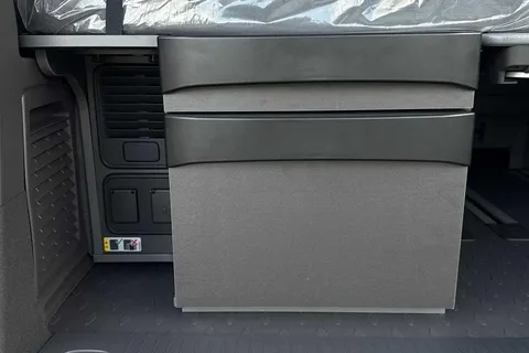 BD75XVP Volkswagen California 2.0TDI 150ps Beach Camper- DSG Thumbnail #33