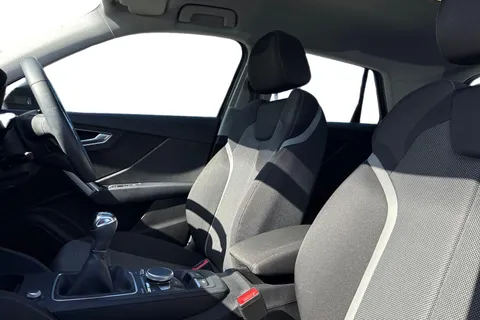 PX23OGO Audi Q2 35 TFSI Sport 5dr Thumbnail #17