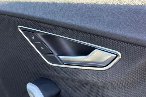 PX23OGO Audi Q2 35 TFSI Sport 5dr Thumbnail #22