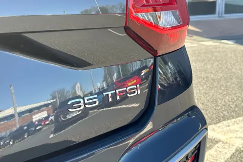 PX23OGO Audi Q2 35 TFSI Sport 5dr Thumbnail #32